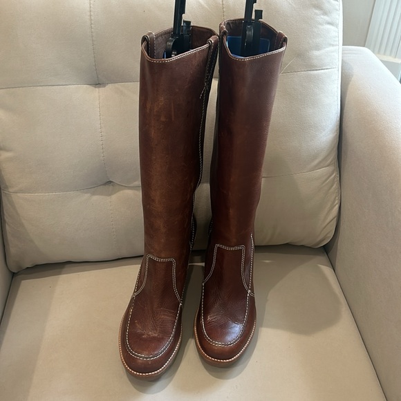 Michael Kors brown leather boots  size 9 as pictured. No size stamp inside - Picture 2 of 8